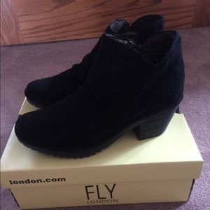FLY BOOTIE